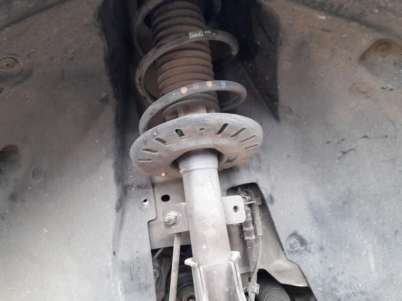 Recambio de amortiguador delantero izquierdo para peugeot 5008 ii (mc_, mj_, mr_, m4_) 1.2 (mrhnyh, mrhnyw, mrhnsj, mrhnsu, mrhn