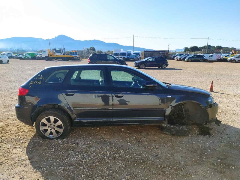 audi a3 sportback (8p) del año 2004