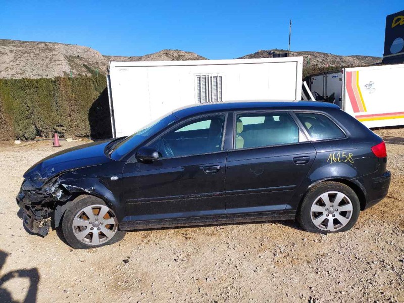 audi a3 sportback (8p) del año 2004