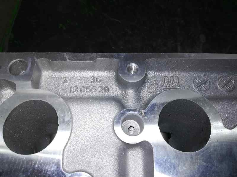 Recambio de culata para opel kadett e 1.6 referencia OEM IAM 90090509  RECONSTRUIDA