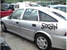 OPEL VECTRA B BERLINA