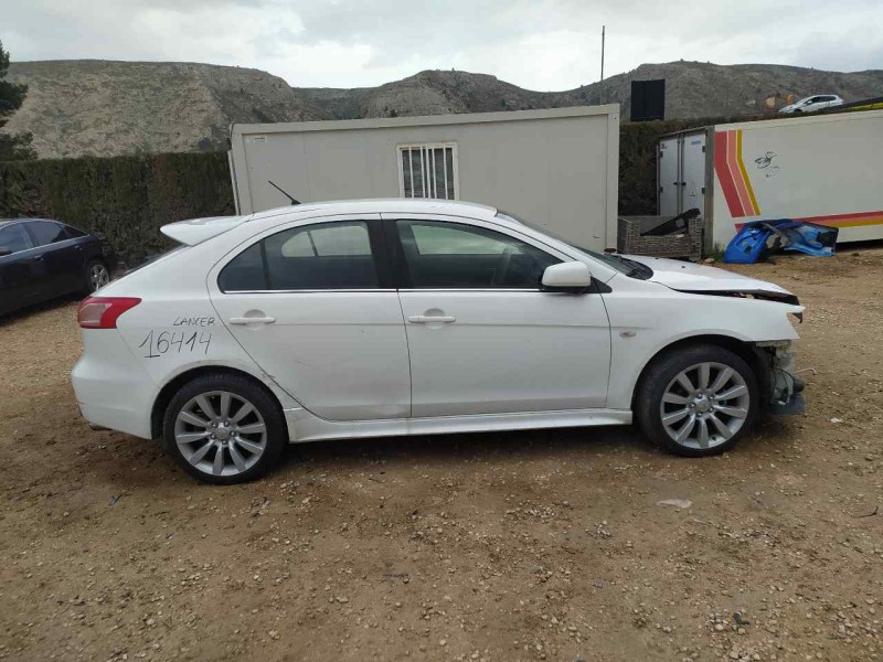 mitsubishi lancer sportback (cx) del año 2010