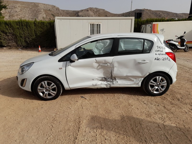 opel corsa d (s07) del año 2012