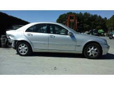 MERCEDES-BENZ CLASE C (W203) BERLINA