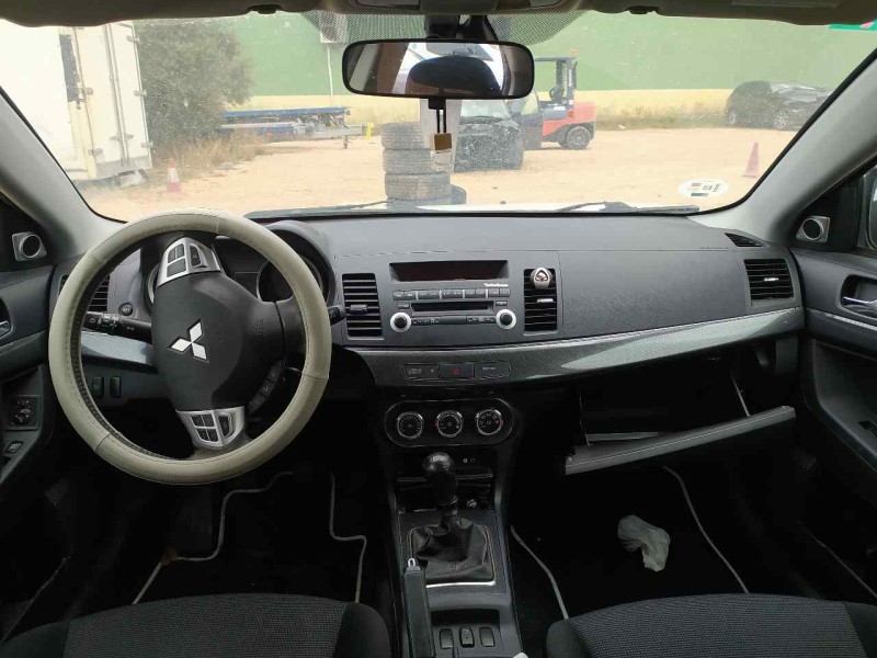 mitsubishi lancer sportback (cx) del año 2010