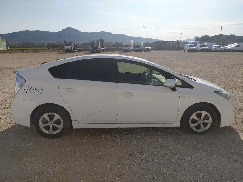 toyota prius (nhw30) del año 2012