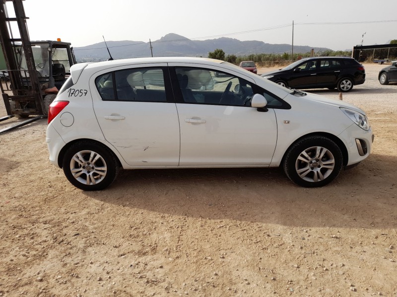 opel corsa d (s07) del año 2012