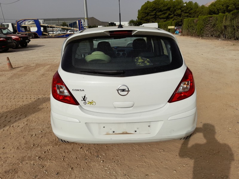 opel corsa d (s07) del año 2012
