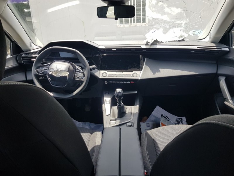 peugeot 308 del año 2022