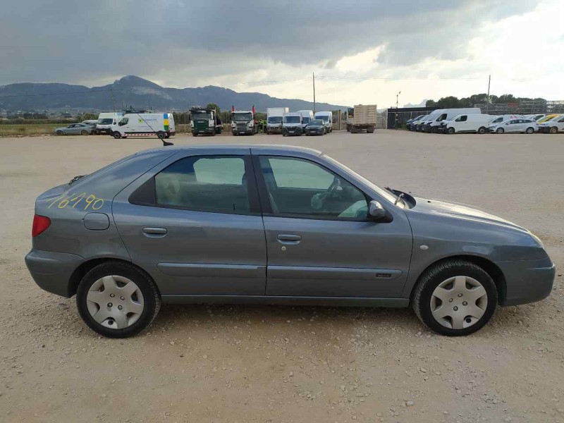 citroën xsara berlina del año 2003