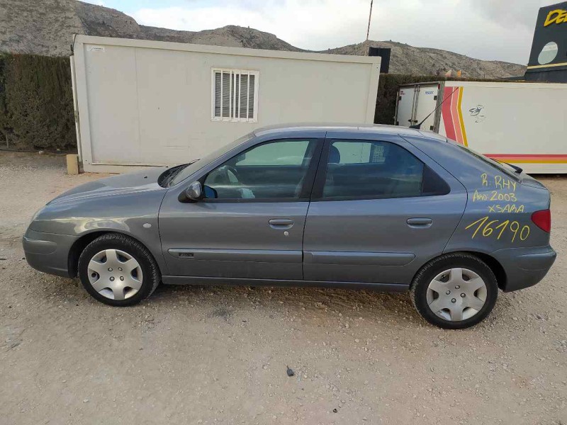 citroën xsara berlina del año 2003
