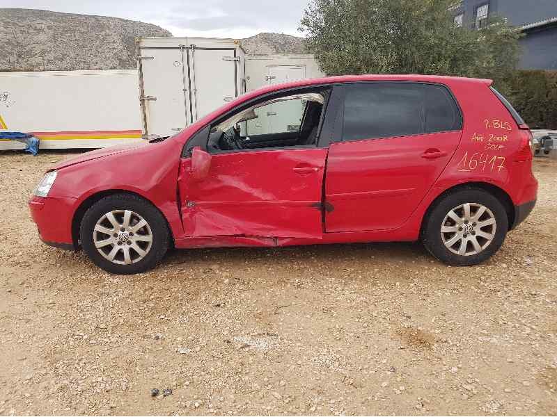 volkswagen golf v berlina (1k1) del año 2008