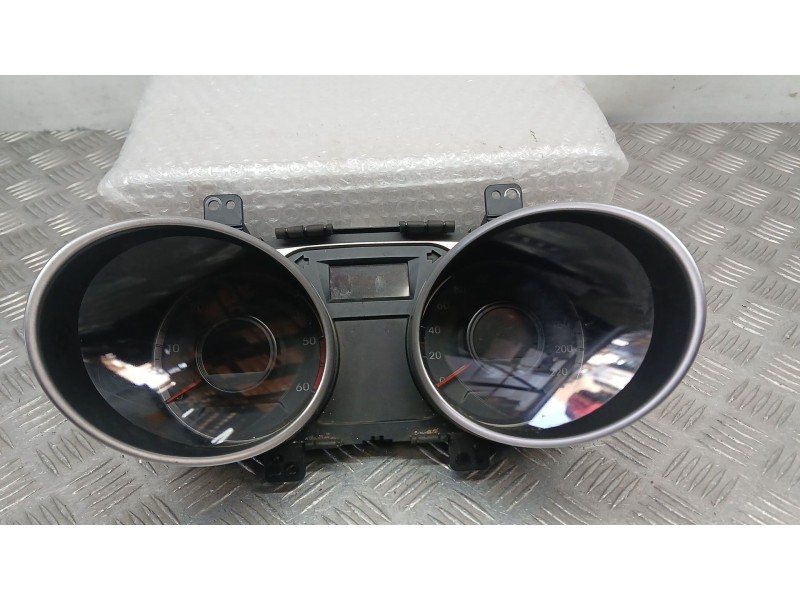 Recambio de cuadro instrumentos para hyundai ix35 (lm, el, elh) 1.7 crdi referencia OEM IAM 940092Y760  1100254850PO