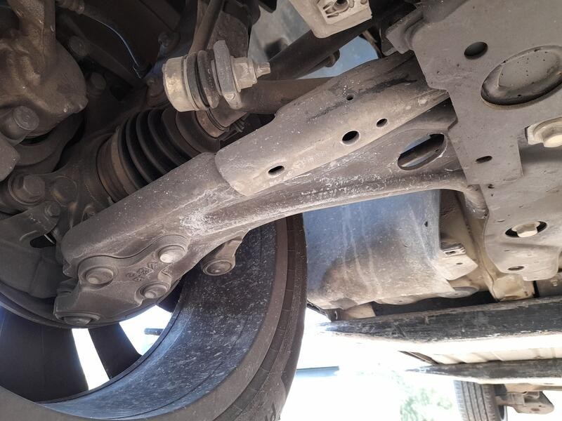 Recambio de brazo suspension inferior delantero derecho para peugeot 5008 ii (mc_, mj_, mr_, m4_) 1.2 (mrhnyh, mrhnyw, mrhnsj, m