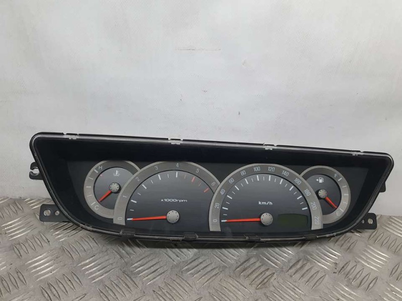 Recambio de cuadro instrumentos para ssangyong rodius xdi referencia OEM IAM 802002110 11000918400S CENTRAL