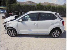 VOLKSWAGEN POLO (6R1)