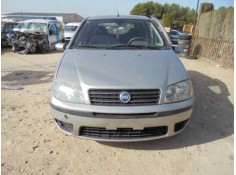 FIAT PUNTO BERLINA (188)