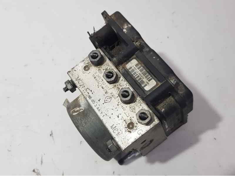 Recambio de abs para renault clio iii 20 aniversario referencia OEM IAM 8200747140 0265232077 BOSCH