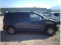 VOLKSWAGEN TOURAN (1T1)