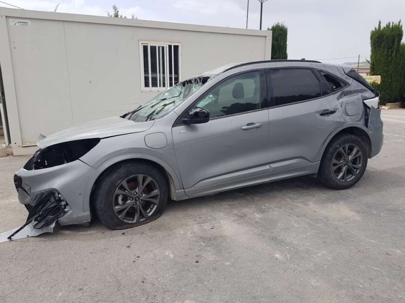 ford kuga del año 2022