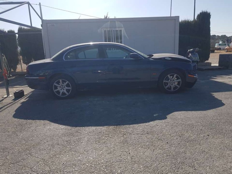 jaguar s-type del año 2004