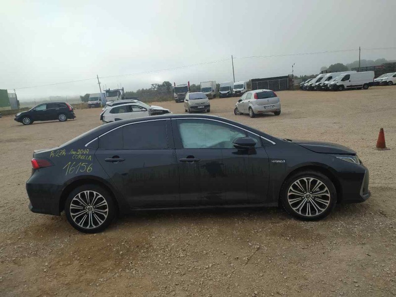 toyota corolla (e21) del año 2019