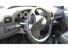 CHRYSLER VOYAGER (RG)