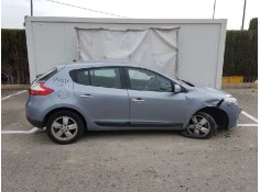 RENAULT MEGANE III BERLINA 5 P