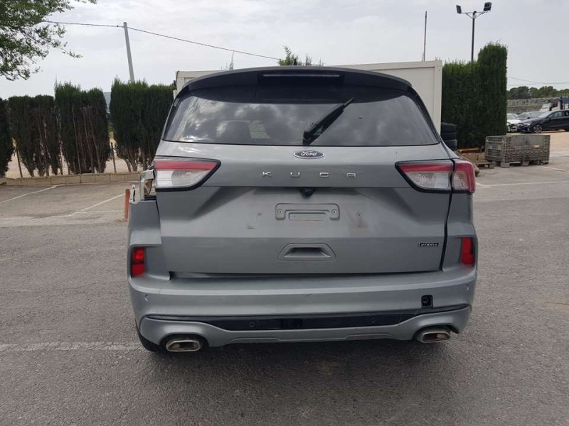 ford kuga del año 2022