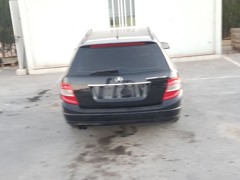 mercedes-benz clase c (w204) familiar del año 2009