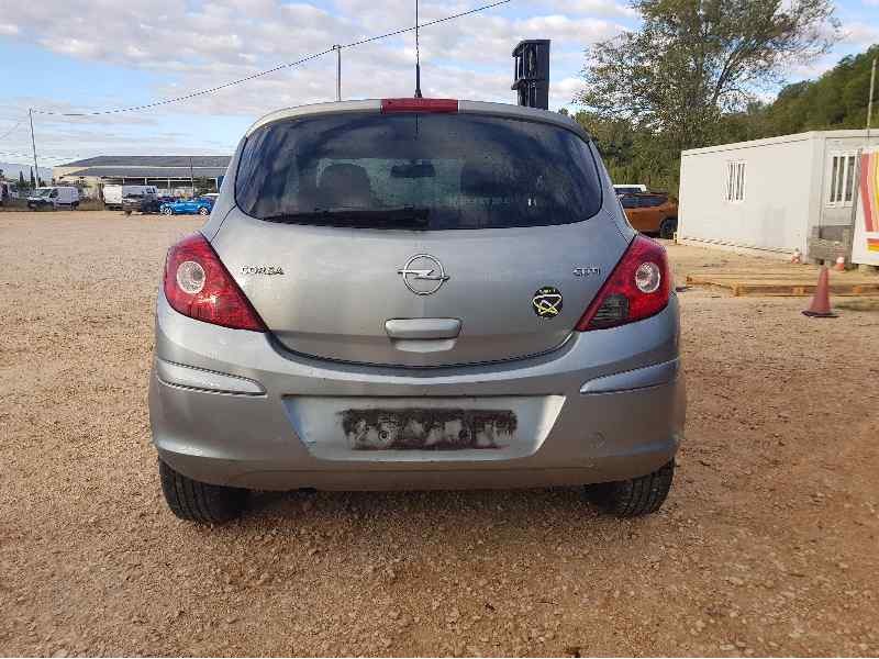 opel corsa d del año 2015