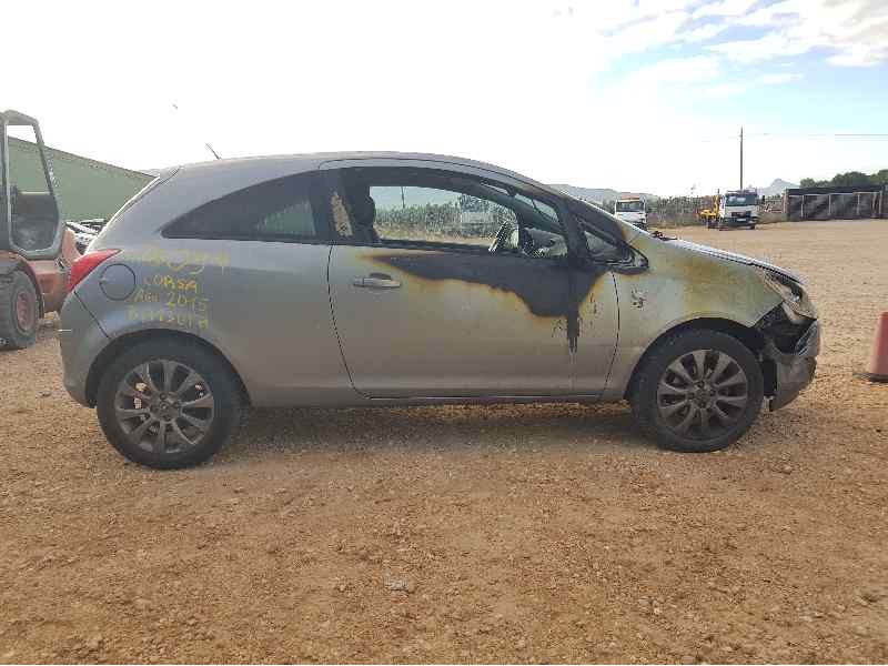 opel corsa d del año 2015