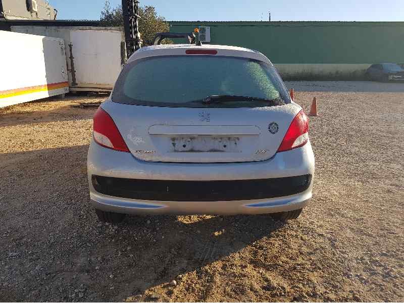 peugeot 207 del año 2009