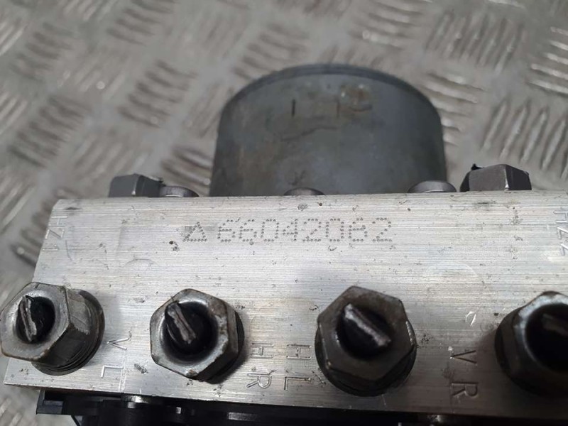 Recambio de abs para volkswagen up! (122) move up! bmt referencia OEM IAM 1S0614517L 54086612G TRW