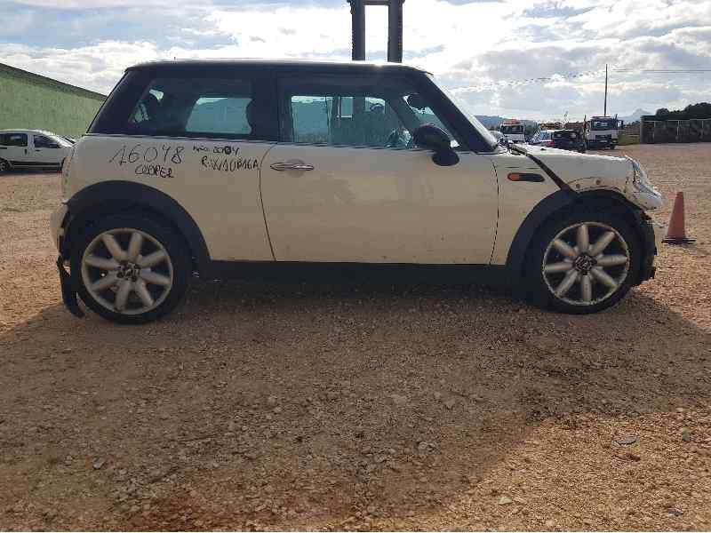 bmw mini (r50,r53) del año 2004