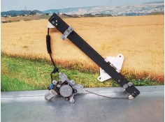 Recambio de elevalunas trasero derecho para chevrolet captiva 2.0 vcdi lt referencia OEM IAM 96627082 2 PINS ELECTRICO