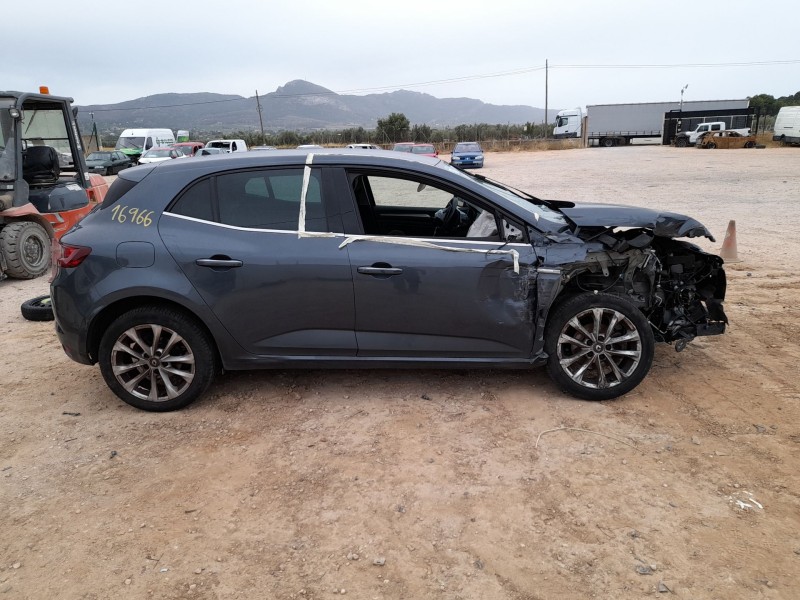 renault megane iv hatchback (b9a/m/n_) del año 2017