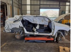 TOYOTA LAND CRUISER (J15)