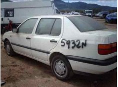 VOLKSWAGEN VENTO (1H2)