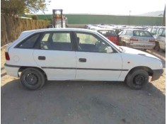 OPEL ASTRA F BERLINA