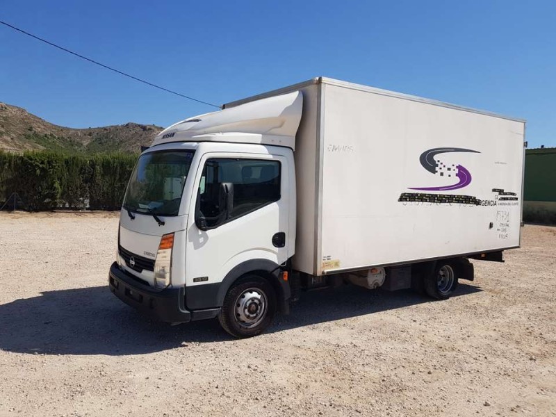 nissan cabstar 09.06 del año 2008