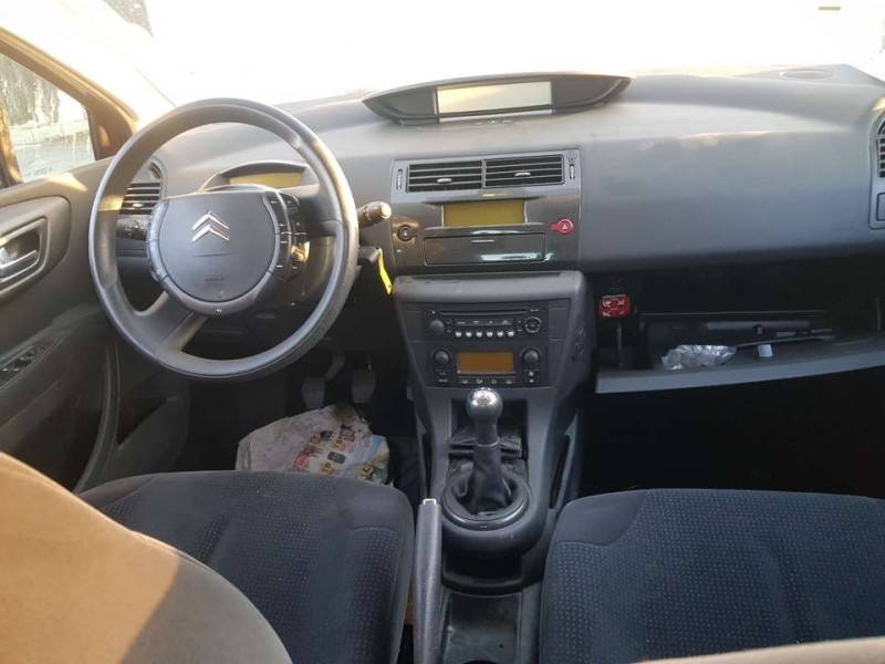 citroën c4 berlina del año 2006