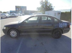 VOLKSWAGEN PASSAT BERLINA (3B2)