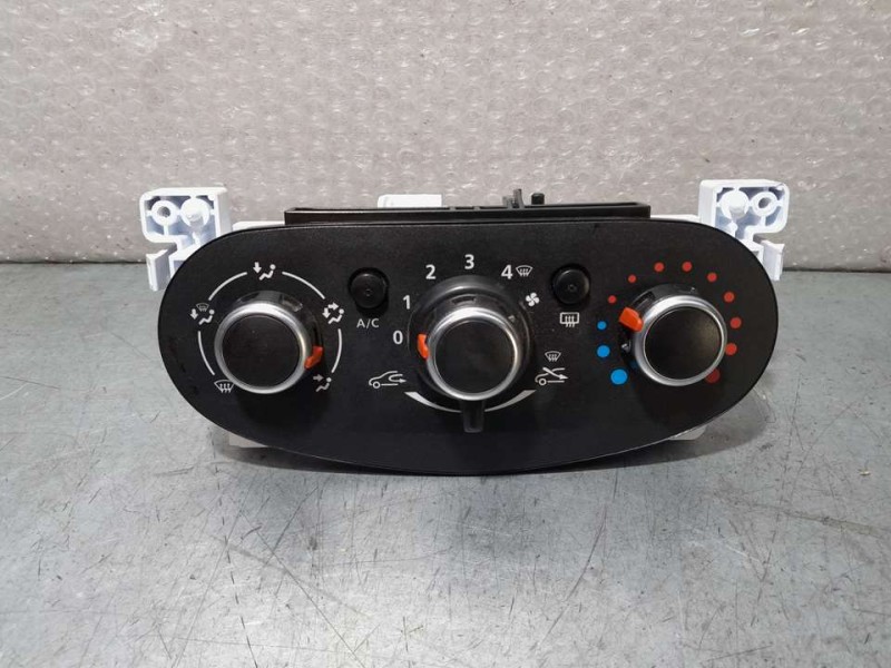 Recambio de mando calefaccion / aire acondicionado para dacia sandero stepway referencia OEM IAM 275101406R  