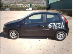 FIAT PUNTO BERLINA (188)