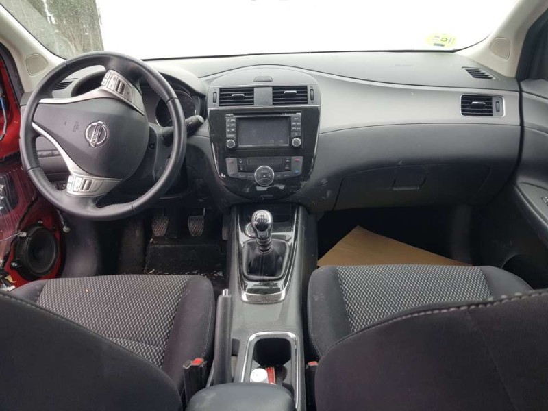 nissan pulsar (c13) del año 2016