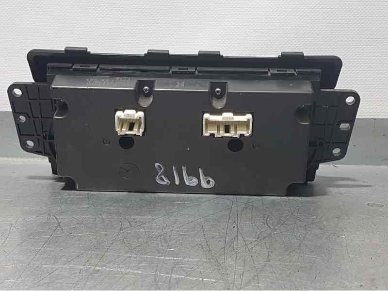 Recambio de mando climatizador para mazda 6 kombi (gh) 2.0 style referencia OEM IAM GDK461190A T1013519HC 