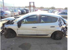 RENAULT MEGANE III BERLINA 5 P