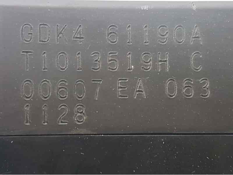 Recambio de mando climatizador para mazda 6 kombi (gh) 2.0 style referencia OEM IAM GDK461190A T1013519HC 