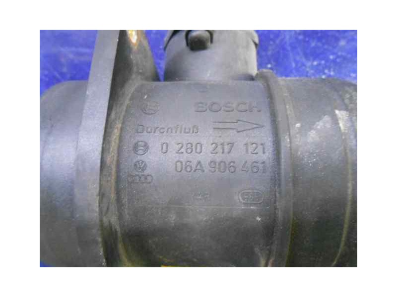 Recambio de caudalimetro para volkswagen golf iv berlina (1j1) highline 4motion referencia OEM IAM 0280217121 06A906461 BOSCH